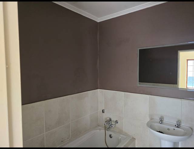 1 BEDROOM APARTMENT FOR SALE IN RIVONIA